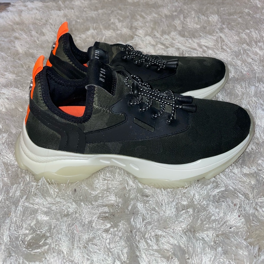 Steve Madden NY90 camo sneakers